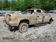 ✅ 2005 GMC Sierra 2500HD SLT • VIN: 1GTHK23U65F950861 • Lot: 58368855. Listed on Copart with Not provided. Free auction sales archive from the USA and detailed vehicle history report at DreamBid. Image 3.