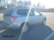 ✅ 2013 Subaru Forester X Premium • VIN: JF2SHADC2DH443173 • Lot: 43781339. Listed on IAAI with 135,005 mi. Free auction sales archive from the USA and detailed vehicle history report at DreamBid. Image 4.