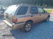 ✅ 2001 Isuzu Rodeo S • VIN: 4S2CK58W714300131 • Lot: 42993854. Wystawiony na IAAI z przebiegiem 332 181 mil. Bezpłatny archiwum sprzedaży aukcyjnych z USA i szczegółowy raport historii pojazdu na DreamBid. Zdjęcie 4.