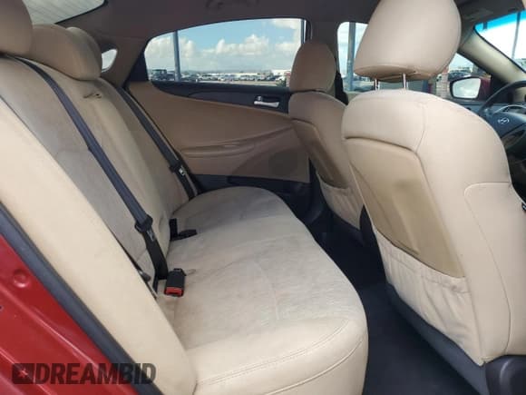 ✅ 2013 Hyundai Sonata GLS • VIN: 5NPEB4AC8DH687186 • Лот: 82529455. Опубликован ранее на Copart с пробегом 198 451 миль. Бесплатный доступ к архиву аукционных продаж из США и подробный отчёт об истории автомобиля на DreamBid. Изображение 10.