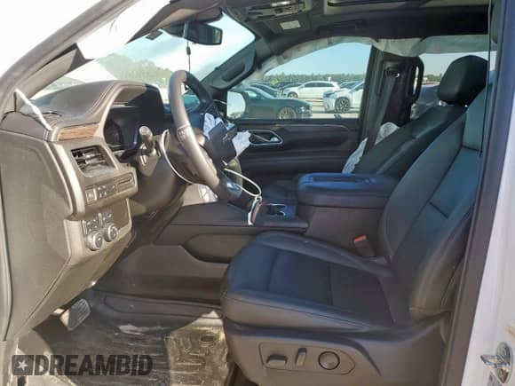 2022 Chevrolet Tahoe Z71 with VIN 1GNSKPKD4NR100687, listed as a Copart auction lot 84206455 with 63,741 mi miles and Salvage title. Bid and sale history available at DreamBid. Image 7.