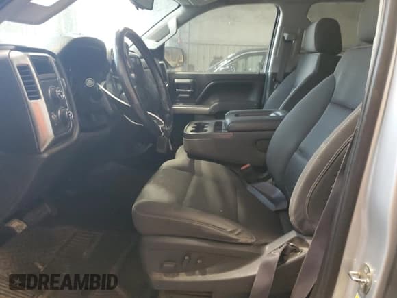 ✅ 2016 Chevrolet Silverado 1500 LT • VIN: 1GCVKREH1GZ395881 • Лот: 68119495. Опубликован ранее на Copart с пробегом 175 427 миль. Бесплатный доступ к архиву аукционных продаж из США и подробный отчёт об истории автомобиля на DreamBid. Изображение 7.