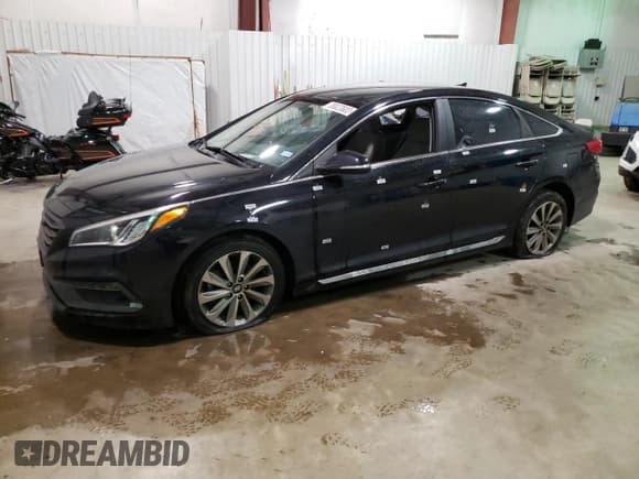 ✅ 2016 Hyundai Sonata Sport • VIN: 5NPE34AF6GH428000 • Лот: 38023603. Опубликован ранее на Copart с пробегом 110 726 миль. Бесплатный доступ к архиву аукционных продаж из США и подробный отчёт об истории автомобиля на DreamBid. Изображение 1.