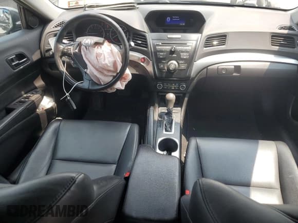 ✅ 2018 Acura ILX Special Edition • VIN: 19UDE2F46JA003958 • Lot: 60477455. Wystawiony na Copart z przebiegiem 64 959 mil. Bezpłatny archiwum sprzedaży aukcyjnych z USA i szczegółowy raport historii pojazdu na DreamBid. Zdjęcie 8.