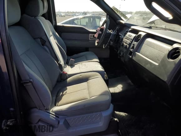 ✅ 2011 Ford F-150 XL • VIN: 1FTMF1CM9BKE09156 • Lot: 89887545. Wystawiony na Copart z przebiegiem 137 384 mil. Bezpłatny archiwum sprzedaży aukcyjnych z USA i szczegółowy raport historii pojazdu na DreamBid. Zdjęcie 10.