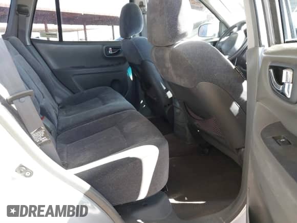 2004 Hyundai Santa Fe GLS z VIN KM8SC73DX4U624809, wystawiony jako IAAI lot #40739378 z przebiegiem 237 778 mil mil oraz . Historia ofert i sprzedaży dostępna na DreamBid. Obrazek 8.