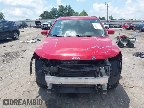 ✅ 2019 Jeep Compass Limited • VIN: 3C4NJCCB7KT802133 • Lot: 42571988. Listed on IAAI with 99,943 mi. Free auction sales archive from the USA and detailed vehicle history report at DreamBid. Image 6.