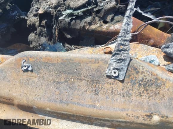 ✅ 2015 Chevrolet Silverado 2500HD LTZ • VIN: 1GC1KWE88FF128542 • Lot: 42545413. Listed on IAAI with 141,188 mi. Free auction sales archive from the USA and detailed vehicle history report at DreamBid. Image 9.