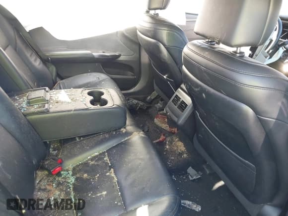 ✅ 2016 Toyota Avalon Limited • VIN: 4T1BK1EB8GU217216 • Lot: 43621313. Wystawiony na IAAI z przebiegiem 133 146 mil. Bezpłatny archiwum sprzedaży aukcyjnych z USA i szczegółowy raport historii pojazdu na DreamBid. Zdjęcie 8.