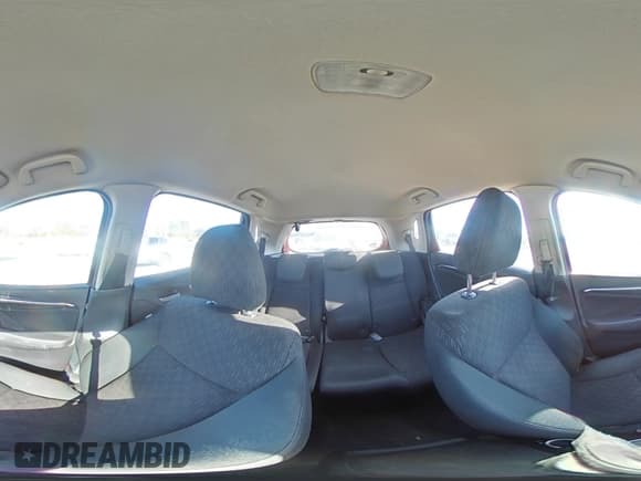 ✅ 2015 Honda Fit LX • VIN: 3HGGK5G5XFM748110 • Lot: 82536975. Wystawiony na Copart z przebiegiem 105 192 mil. Bezpłatny archiwum sprzedaży aukcyjnych z USA i szczegółowy raport historii pojazdu na DreamBid. Zdjęcie 15.