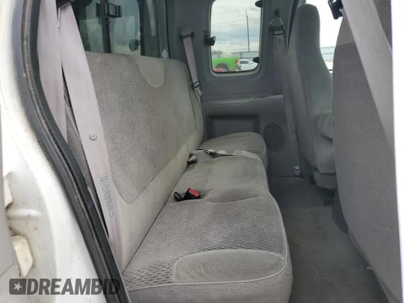 ✅ 1998 Ford F-150 • VIN: 1FTZX18W5WKB91459 • Lot: 52369095. Wystawiony na Copart z przebiegiem 185 660 mil. Bezpłatny archiwum sprzedaży aukcyjnych z USA i szczegółowy raport historii pojazdu na DreamBid. Zdjęcie 10.