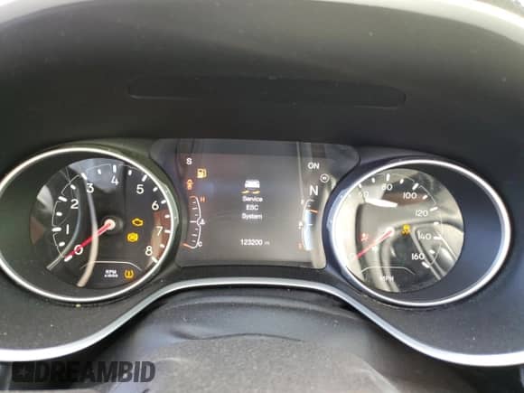 2018 Jeep Compass Limited с VIN 3C4NJDCB2JT185776, выставлен на аукционе Copart как лот 84386565 с пробегом 123 200 миль миль и Списание • Salvage title. История ставок и продаж доступна на DreamBid. Изображение 9.