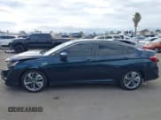✅ 2018 Honda Clarity • VIN: JHMZC5F15JC019394 • Lot: 43261290. Wystawiony na IAAI z przebiegiem 168 775 mil. Bezpłatny archiwum sprzedaży aukcyjnych z USA i szczegółowy raport historii pojazdu na DreamBid. Zdjęcie 15.