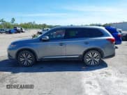 ✅ 2019 Mitsubishi Outlander SE • VIN: JA4AD3A37KZ006566 • Lot: 43542411. Wystawiony na IAAI z przebiegiem 115 442 mil. Bezpłatny archiwum sprzedaży aukcyjnych z USA i szczegółowy raport historii pojazdu na DreamBid. Zdjęcie 14.