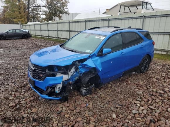 ✅ 2024 Chevrolet Equinox RS • VIN: 3GNAXWEGXRS148940 • Lot: 86818415. Wystawiony na Copart z przebiegiem 22 096 mil. Bezpłatny archiwum sprzedaży aukcyjnych z USA i szczegółowy raport historii pojazdu na DreamBid. Zdjęcie 1.