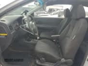 ✅ 2010 Hyundai Accent GS • VIN: KMHCM3AC9AU161724 • Лот: 71953985. Опубликован ранее на Copart с пробегом 87 660 миль. Бесплатный доступ к архиву аукционных продаж из США и подробный отчёт об истории автомобиля на DreamBid. Изображение 7.