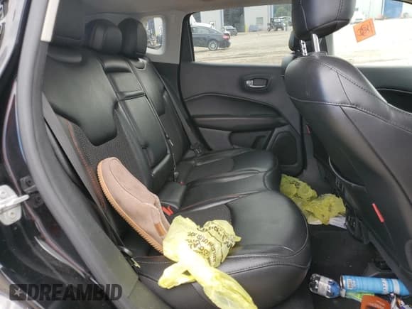 ✅ 2019 Jeep Compass Trailhawk • VIN: 3C4NJDDB8KT671539 • Lot: 69605485. Listed on Copart with 119,967 mi. Free auction sales archive from the USA and detailed vehicle history report at DreamBid. Image 11.