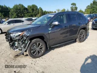 ✅ 2025 Toyota RAV4 Hybrid XLE Premium • VIN: JTMB6RFV7SD164503 • Лот: 80782835. Опубликован ранее на Copart с пробегом 1 815 миль. Бесплатный доступ к архиву аукционных продаж из США и подробный отчёт об истории автомобиля на DreamBid. Изображение 1.