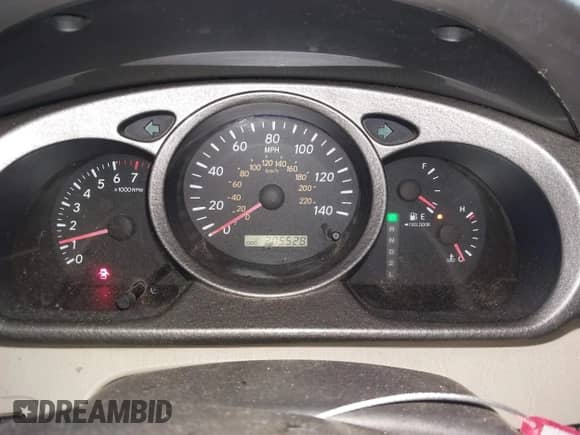 2001 Toyota Highlander с VIN JTEGD21A110012161, выставлен на аукционе IAAI как лот 42479479 с пробегом 205 528 миль миль и . История ставок и продаж доступна на DreamBid. Изображение 7.