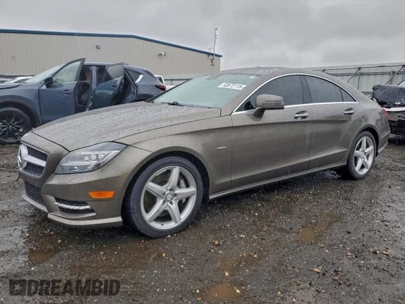 ✅ 2012 Mercedes-Benz CLS 550 • VIN: WDDLJ7DB6CA023821 • Lot: 93572115. Listed on Copart with 101,472 mi. Free auction sales archive from the USA and detailed vehicle history report at DreamBid. Image 1.