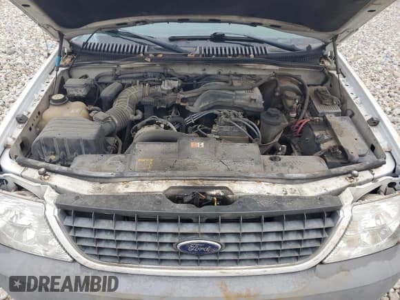 ✅ 2002 Ford Explorer XLS • VIN: 1FMZU72KX2ZC81401 • Lot: 81810034. Wystawiony na Copart z przebiegiem 103 291 mil. Bezpłatny archiwum sprzedaży aukcyjnych z USA i szczegółowy raport historii pojazdu na DreamBid. Zdjęcie 12.