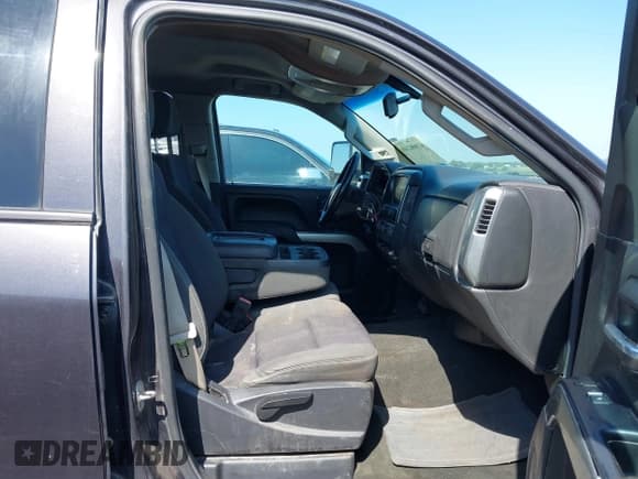 ✅ 2015 Chevrolet Silverado 2500HD LT • VIN: 1GC1KVE8XFF117049 • Lot: 42800240. Listed on IAAI with 375,598 mi. Free auction sales archive from the USA and detailed vehicle history report at DreamBid. Image 5.