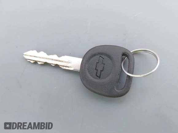 ✅ 2007 Chevrolet Silverado 2500HD Work Truck • VIN: 1GBHC24U67E180783 • Lot: 41880739. Wystawiony na IAAI z przebiegiem 130 293 mil. Bezpłatny archiwum sprzedaży aukcyjnych z USA i szczegółowy raport historii pojazdu na DreamBid. Zdjęcie 11.