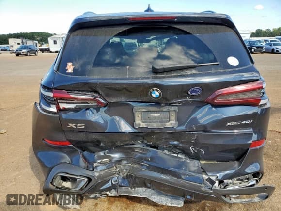 ✅ 2022 BMW X5 xDrive40i • VIN: 5UXCR6C03N9J21530 • Lot: 89696575. Listed on Copart with 87,822 mi. Free auction sales archive from the USA and detailed vehicle history report at DreamBid. Image 6.