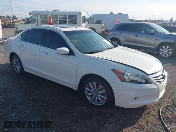 ✅ 2011 Honda Accord EX-L • VIN: 5KBCP3F8XBB004599 • Lot: 43158581. Wystawiony na IAAI z przebiegiem 167 613 mil. Bezpłatny archiwum sprzedaży aukcyjnych z USA i szczegółowy raport historii pojazdu na DreamBid. Zdjęcie 1.