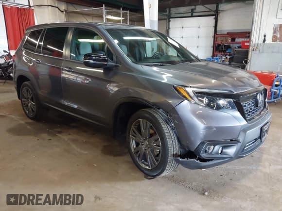 ✅ 2021 Honda Passport EX-L • VIN: 5FNYF8H56MB012533 • Lot: 42561010. Listed on IAAI with 40,568 mi. Free auction sales archive from the USA and detailed vehicle history report at DreamBid. Image 1.