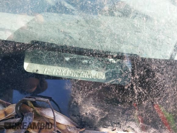 ✅ 2004 Ford F-150 STX • VIN: 1FTRX14W74NC09767 • Lot: 42217474. Listed on IAAI with 153,606 mi. Free auction sales archive from the USA and detailed vehicle history report at DreamBid. Image 9.