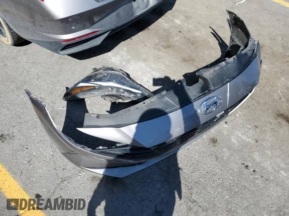 2023 Hyundai Elantra SEL с VIN KMHLM4AG7PU632626, выставлен на аукционе Copart как лот 69831145 с пробегом 116 995 миль миль и Списание • Salvage title. История ставок и продаж доступна на DreamBid. Изображение 12.