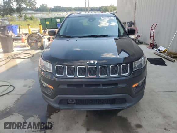 2020 Jeep Compass Altitude с VIN 3C4NJDBB8LT251770, выставлен на аукционе Copart как лот 68933835 с пробегом 88 937 миль миль и Списание • Salvage title. История ставок и продаж доступна на DreamBid. Изображение 5.
