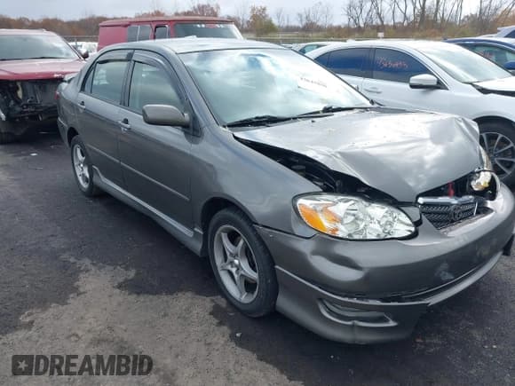 ✅ 2005 Toyota Corolla S • VIN: 2T1BR32E05C454741 • Lot: 43645896. Listed on IAAI with 130,094 mi. Free auction sales archive from the USA and detailed vehicle history report at DreamBid. Image 1.