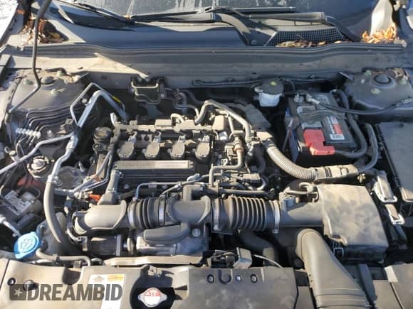 2018 Honda Accord EX-L z VIN 1HGCV1F5XJA085143, wystawiony jako Copart lot #89855015 z przebiegiem 61 704 mil mil oraz Szkoda całkowita • Salvage title. Historia ofert i sprzedaży dostępna na DreamBid. Obrazek 11.