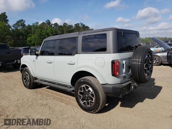 ✅ 2024 Ford Bronco Outer Banks • VIN: 1FMEE8BP8RLA73270 • Lot: 56790205. Listed on Copart with 8,715 mi. Free auction sales archive from the USA and detailed vehicle history report at DreamBid. Image 2.