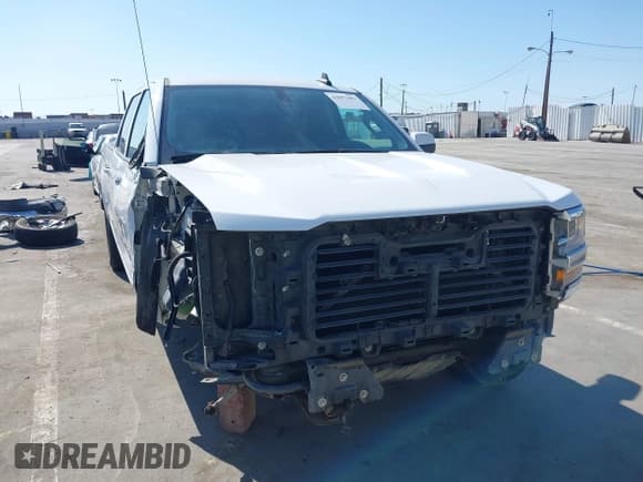 ✅ 2018 Chevrolet Silverado 1500 LT • VIN: 3GCPCREC7JG428237 • Lot: 43057683. Listed on IAAI with 137,294 mi. Free auction sales archive from the USA and detailed vehicle history report at DreamBid. Image 6.