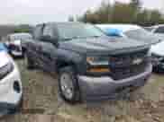 2018 Chevrolet Silverado 1500 Custom z VIN 1GCVKPECXJZ124060, wystawiony jako Copart lot #71775175 z przebiegiem 111 648 mil mil oraz Szkoda całkowita • Salvage title. Historia ofert i sprzedaży dostępna na DreamBid. Obrazek 4.
