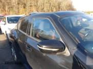 ✅ 2015 Nissan Juke Nismo • VIN: JN8AF5MV3FT551993 • Lot: 43844420. Wystawiony na IAAI z przebiegiem 90 550 mil. Bezpłatny archiwum sprzedaży aukcyjnych z USA i szczegółowy raport historii pojazdu na DreamBid. Zdjęcie 13.