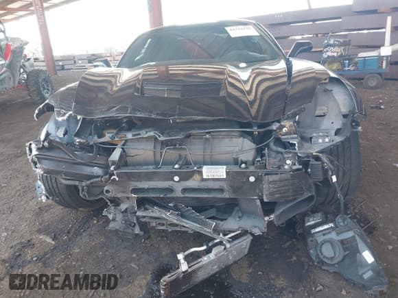 ✅ 2016 Chevrolet Corvette Z51 1LT • VIN: 1G1YH2D77G5101086 • Lot: 42334229. Wystawiony na IAAI z przebiegiem 47 443 mil. Bezpłatny archiwum sprzedaży aukcyjnych z USA i szczegółowy raport historii pojazdu na DreamBid. Zdjęcie 12.