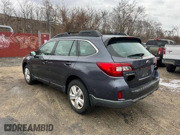 ✅ 2015 Subaru Outback 2.5i • VIN: 4S4BSAAC3F3233343 • Лот: 53119815. Опубликован ранее на Copart с пробегом 213 995 миль. Бесплатный доступ к архиву аукционных продаж из США и подробный отчёт об истории автомобиля на DreamBid. Изображение 3.