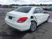 ✅ 2016 Mercedes-Benz C 300 • VIN: 55SWF4JB5GU158957 • Lot: 42385975. Wystawiony na IAAI z przebiegiem 133 486 mil. Bezpłatny archiwum sprzedaży aukcyjnych z USA i szczegółowy raport historii pojazdu na DreamBid. Zdjęcie 4.