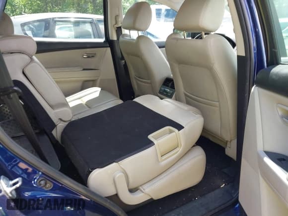 ✅ 2010 Mazda CX-9 Sport • VIN: JM3TB2MAXA0221426 • Lot: 42274292. Listed on IAAI with 164,968 mi. Free auction sales archive from the USA and detailed vehicle history report at DreamBid. Image 8.