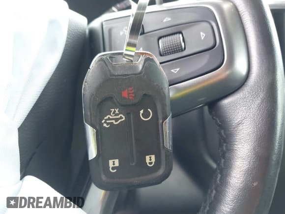 ✅ 2021 Chevrolet Silverado 1500 LT Trail Boss • VIN: 1GCPYFEL7MZ168474 • Lot: 42351427. Wystawiony na IAAI z przebiegiem 103 836 mil. Bezpłatny archiwum sprzedaży aukcyjnych z USA i szczegółowy raport historii pojazdu na DreamBid. Zdjęcie 11.