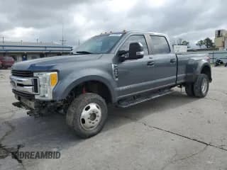 ✅ 2017 Ford F-350 Lariat • VIN: 1FT8W3DT6HEB52452 • Лот: 55744305. Опубликован ранее на Copart с пробегом 168 531 миль. Бесплатный доступ к архиву аукционных продаж из США и подробный отчёт об истории автомобиля на DreamBid. Изображение 1.