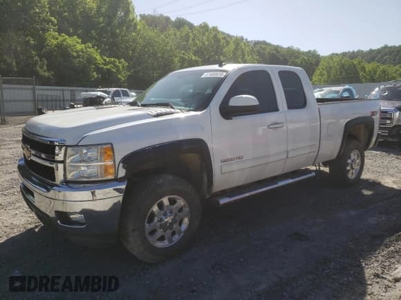 ✅ 2013 Chevrolet Silverado 2500HD LTZ • VIN: 1GC2KYCG5DZ293731 • Lot: 57489924. Listed on Copart with 167,805 mi. Free auction sales archive from the USA and detailed vehicle history report at DreamBid. Image 1.