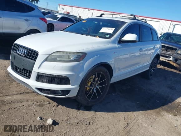 ✅ 2014 Audi Q7 S line Prestige • VIN: WA1DGAFE2ED009458 • Lot: 43474150. Wystawiony na IAAI z przebiegiem 175 422 mil. Bezpłatny archiwum sprzedaży aukcyjnych z USA i szczegółowy raport historii pojazdu na DreamBid. Zdjęcie 2.
