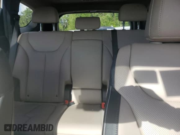 ✅ 2023 Hyundai Santa Fe Limited • VIN: 5NMS44AL5PH626392 • Lot: 66065944. Wystawiony na Copart z przebiegiem 954 mil. Bezpłatny archiwum sprzedaży aukcyjnych z USA i szczegółowy raport historii pojazdu na DreamBid. Zdjęcie 10.