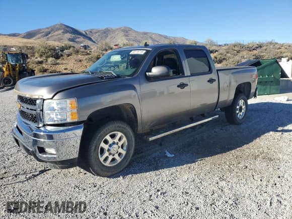 ✅ 2012 Chevrolet Silverado 2500HD LT • VIN: 1GC1KXCG3CF171083 • Lot: 90119715. Listed on Copart with 84,372 mi. Free auction sales archive from the USA and detailed vehicle history report at DreamBid. Image 1.