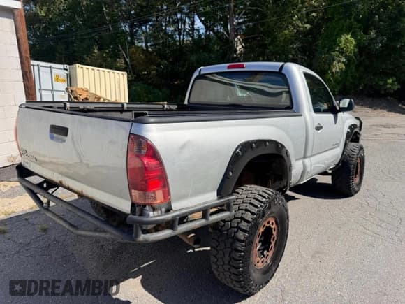 ✅ 2008 Toyota Tacoma • VIN: 5TEPX42N38Z587316 • Lot: 80750725. Wystawiony na Copart z przebiegiem 179 964 mil. Bezpłatny archiwum sprzedaży aukcyjnych z USA i szczegółowy raport historii pojazdu na DreamBid. Zdjęcie 4.
